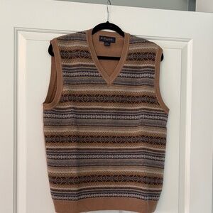 Brooks Brothers Tan Fair Isle V-Neck Sweater Vest 100% Lambswool
